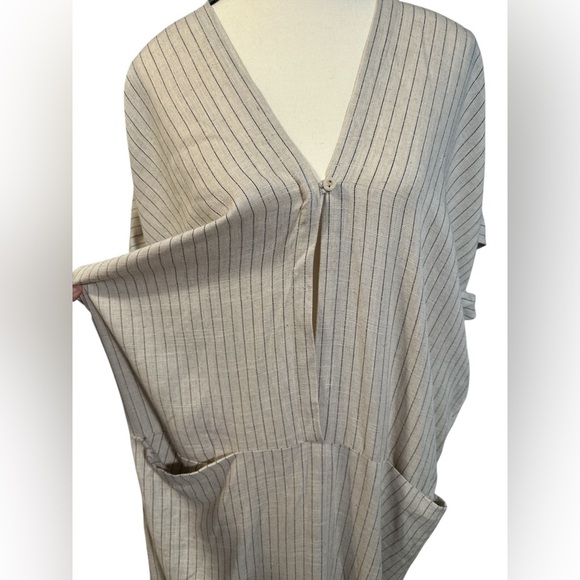 Zara Beige and Black Striped Ecru Linen Dress - Picture 3 of 9
